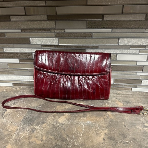 Victory Handbags - Vintage Victory Eel Skin Cross body / clutch